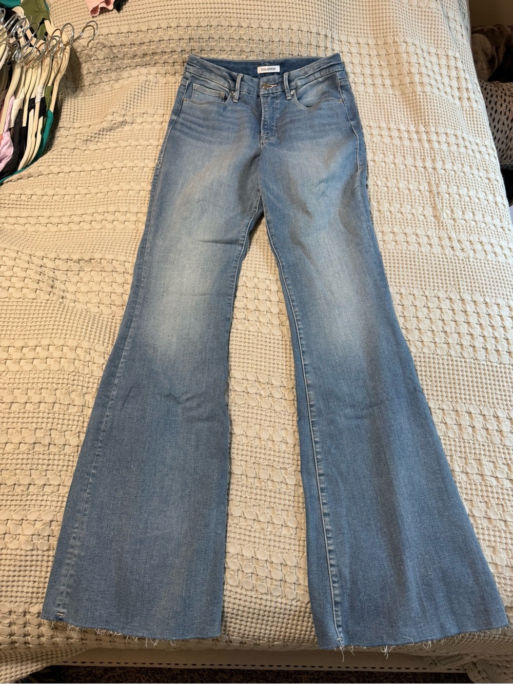 Good American Good Flare Jeans